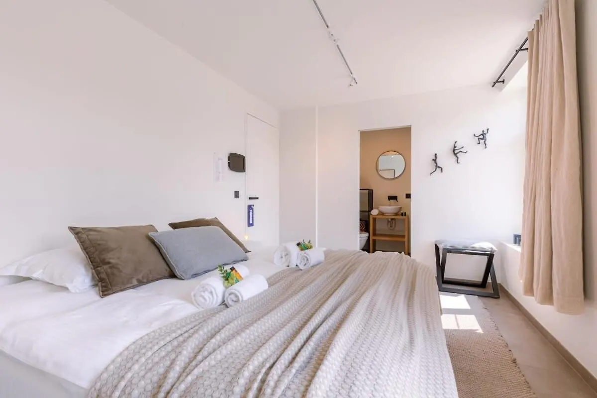 Huswell - Lord - Charming Double Room At Ranch 